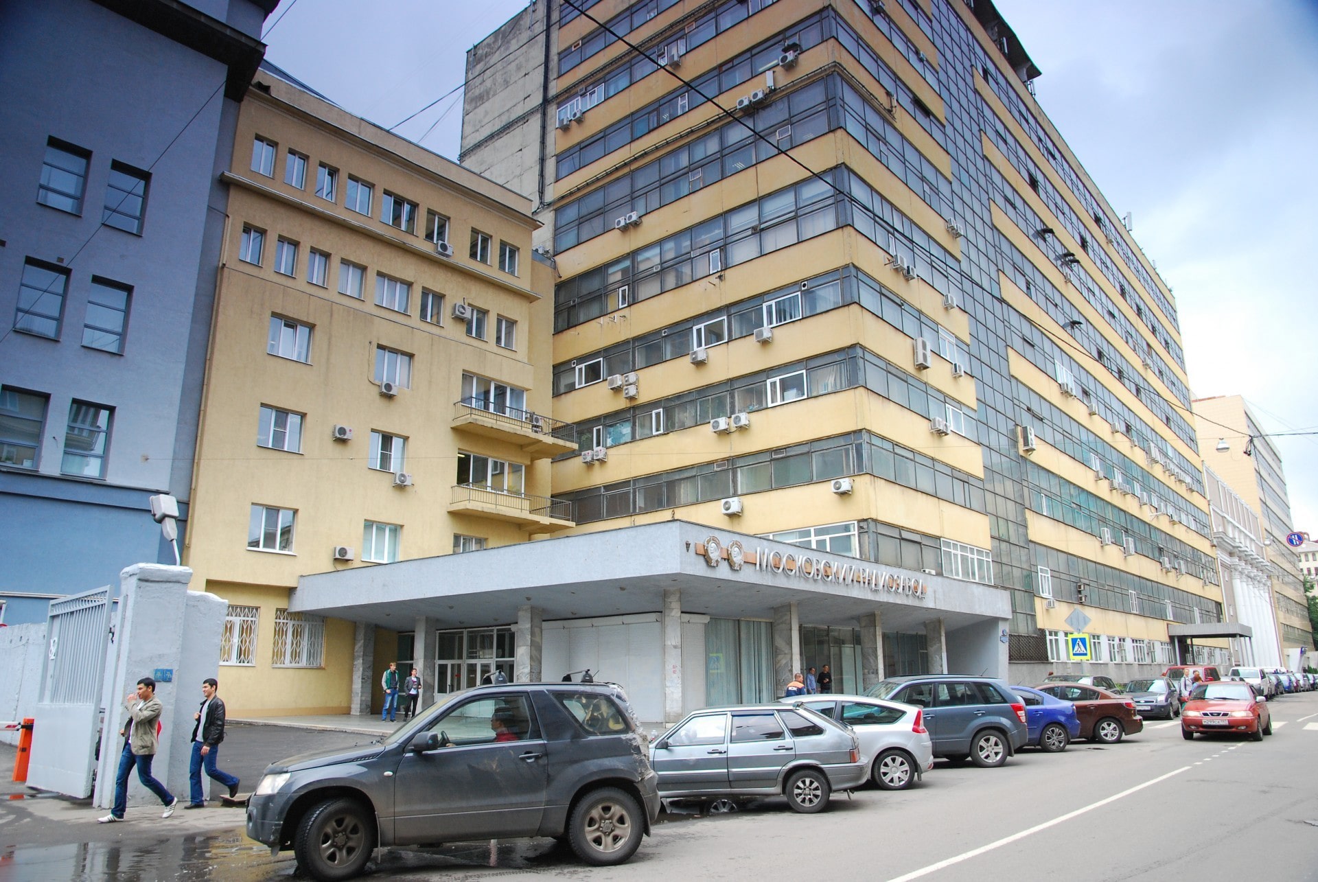 Продажа бизнес-центра 6305 квадратных метров в ЦАО 