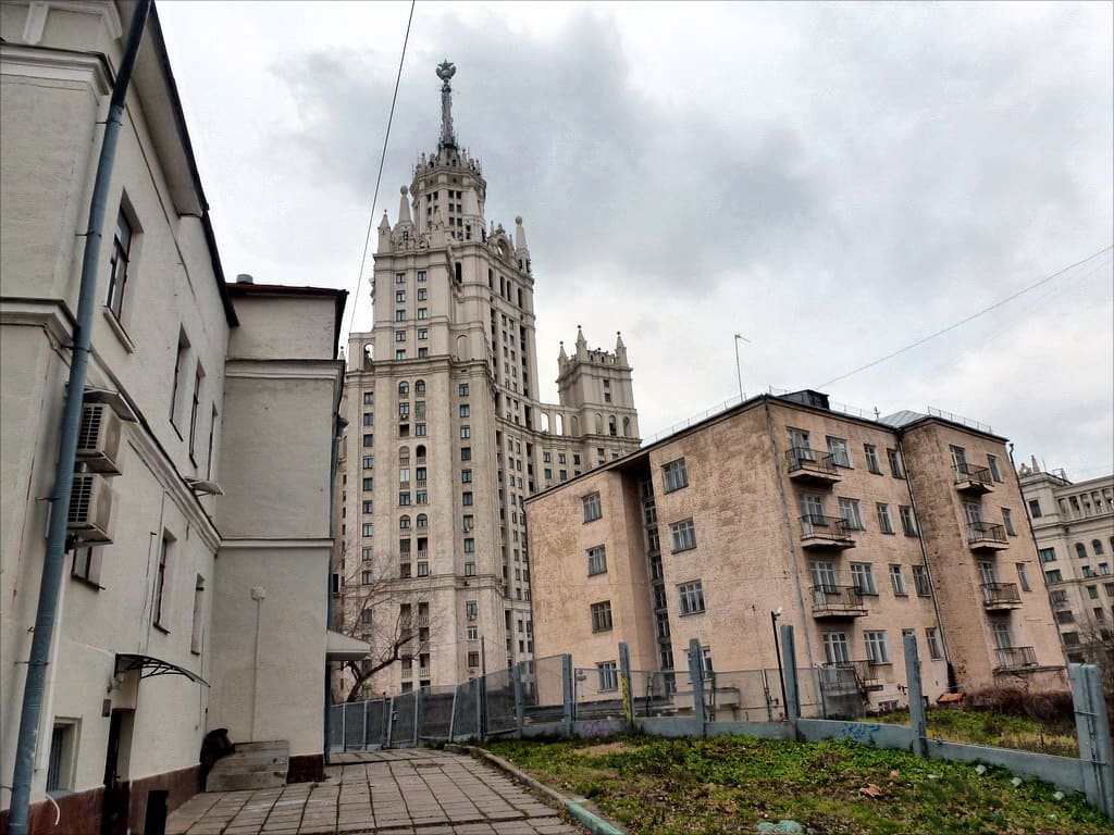 Продажа бизнес-центра 2782 квадратных метров в ЦАО 