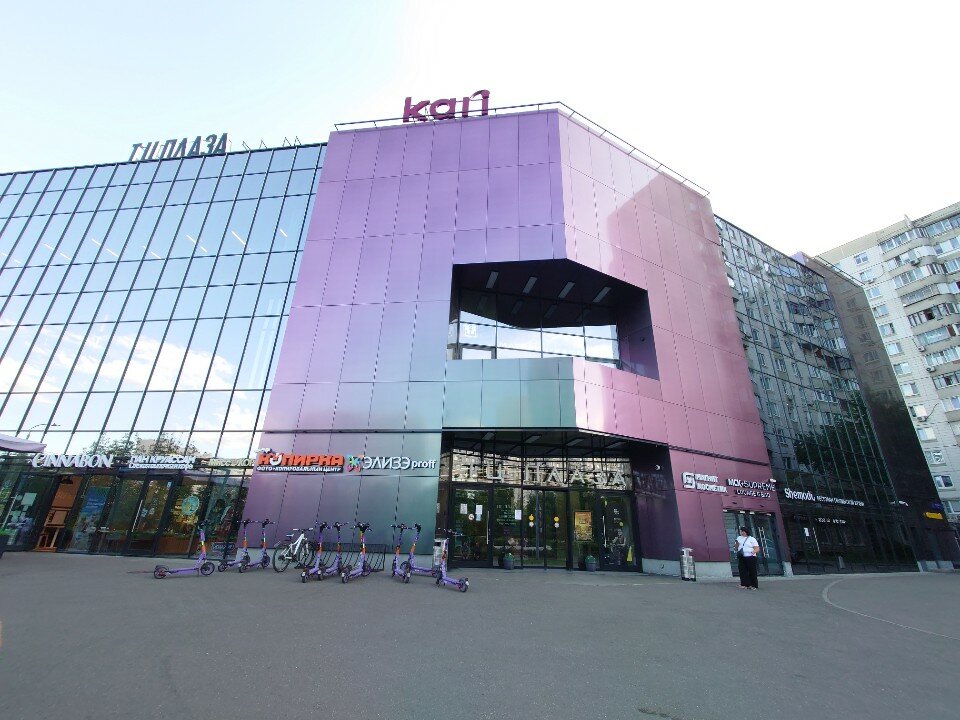 Продажа торгового-центра 6461 квадратных метров в СЗАО 