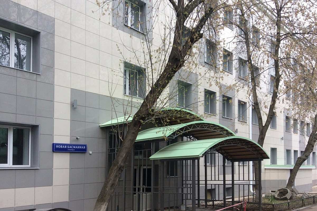 Продажа бизнес-центра 7900 квадратных метров в ЦАО 