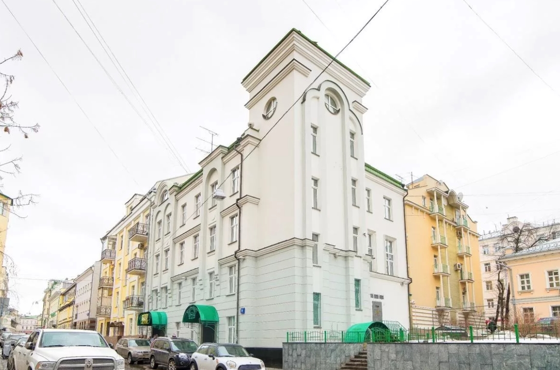Продажа бизнес-центра 1056 квадратных метров в ЦАО 