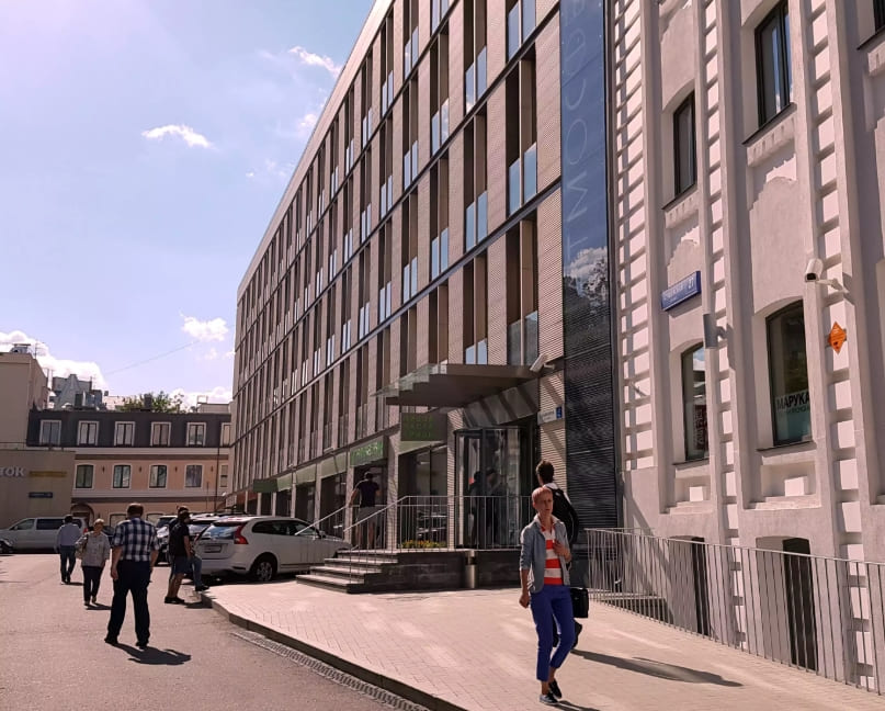 Продажа бизнес-центра 20700 квадратных метров в ЦАО 