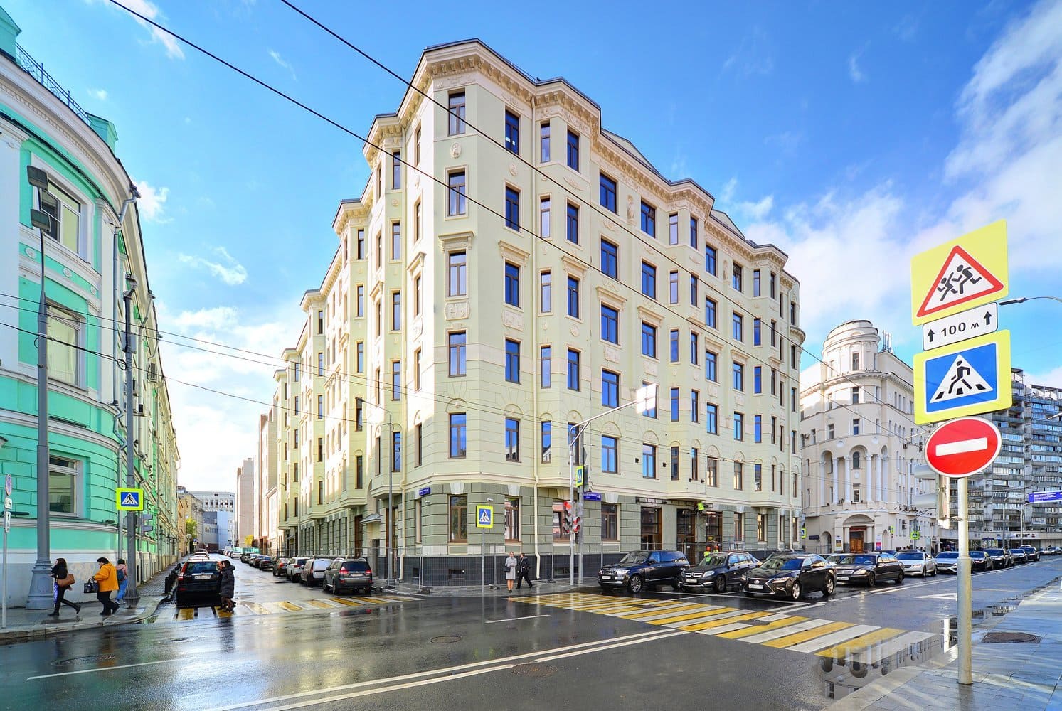 Продажа бизнес-центра 32926 квадратных метров в ЦАО 