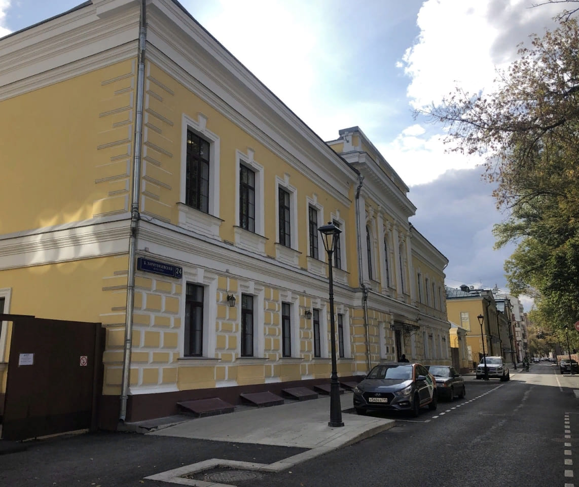 Продажа бизнес-центра 3500 квадратных метров в ЦАО 