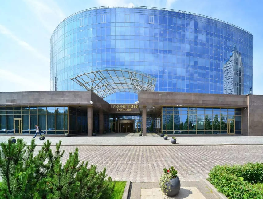 Продажа бизнес-центра 36900 квадратных метров в ЮЗАО 
