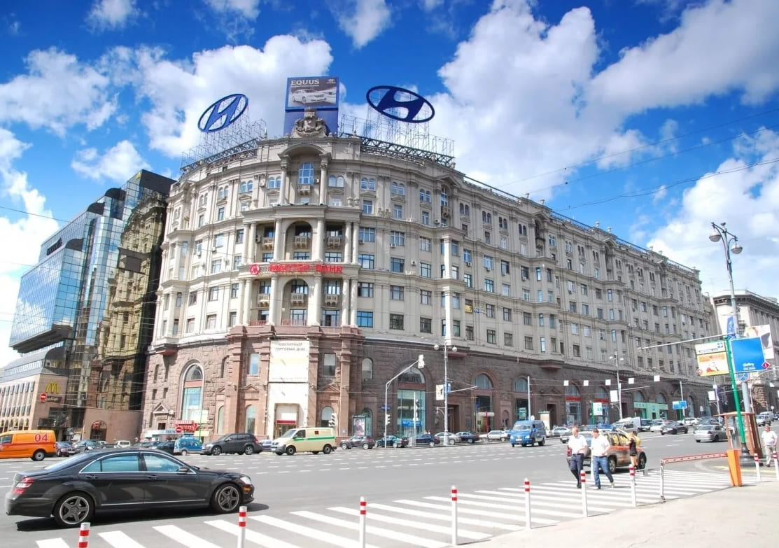 Продажа бизнес-центра 1800 квадратных метров в ЦАО 