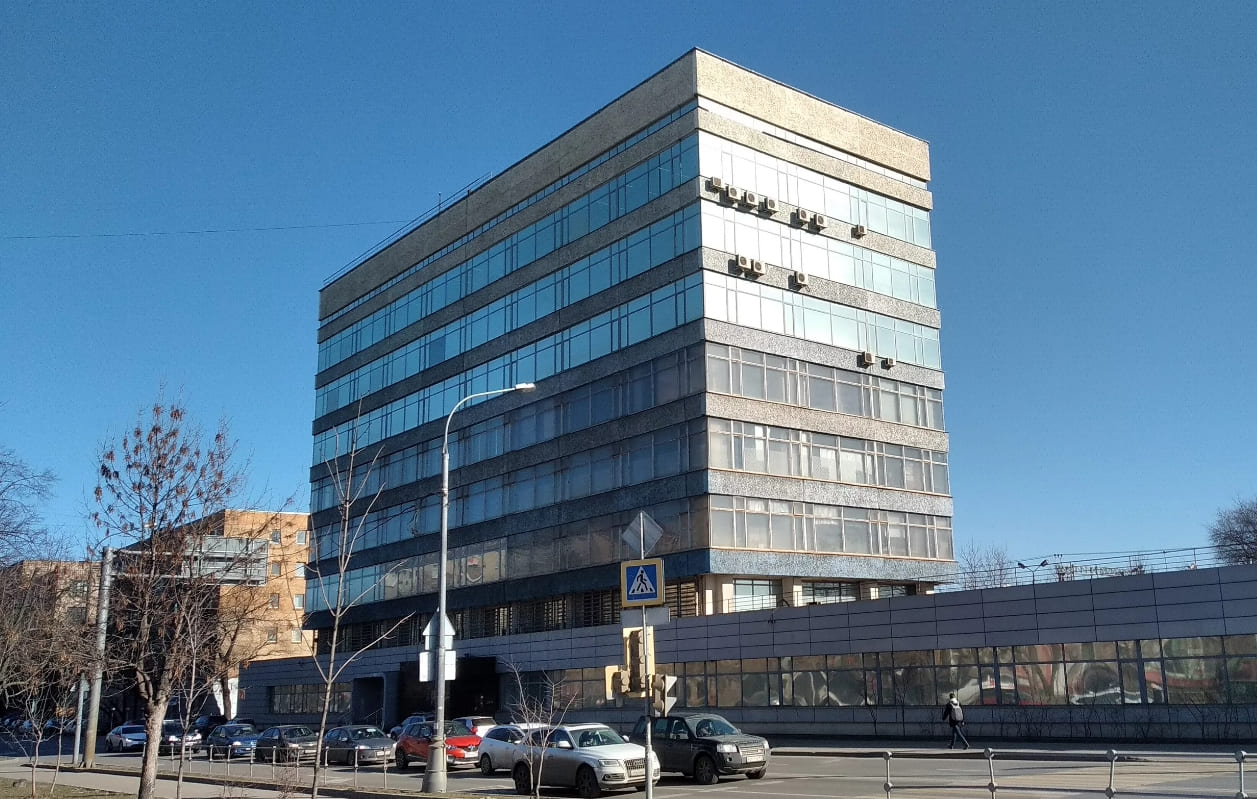 Продажа бизнес-центра 9400 квадратных метров в САО 