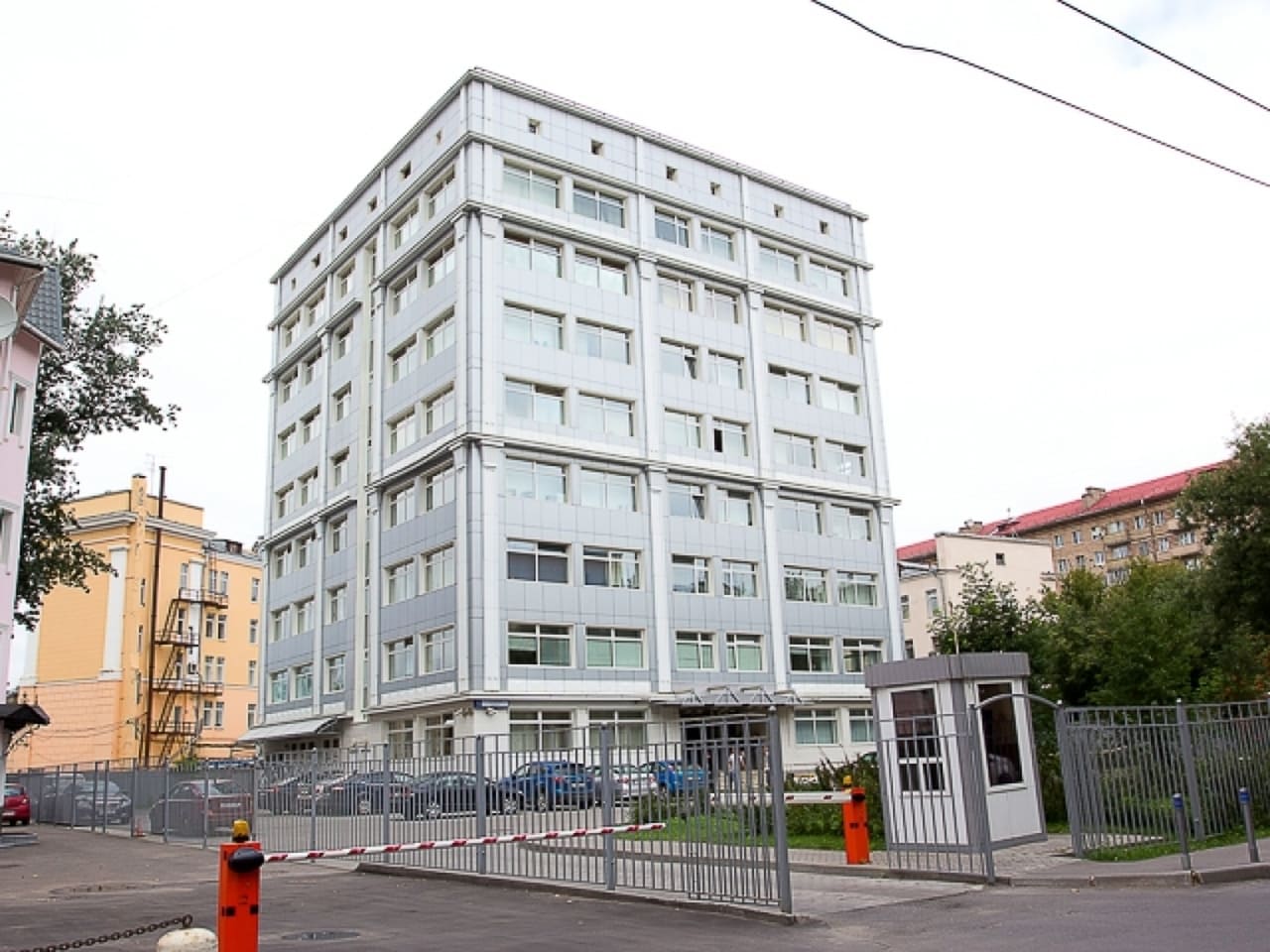 Продажа бизнес-центра 6400 квадратных метров в ЦАО 