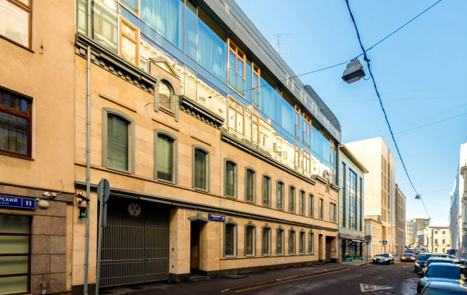Продажа бизнес-центра 6200 квадратных метров в ЦАО 
