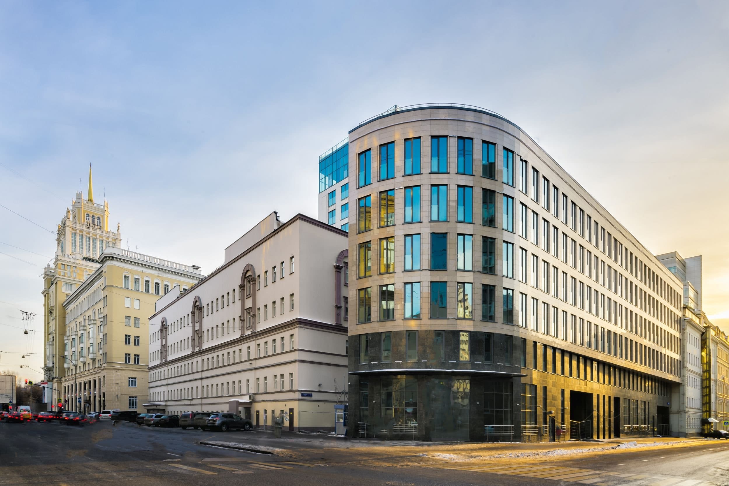 Продажа бизнес-центра 4500 квадратных метров в ЦАО 