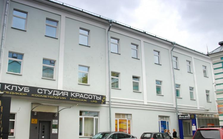 Продажа бизнес-центра 1200 квадратных метров в ЦАО 